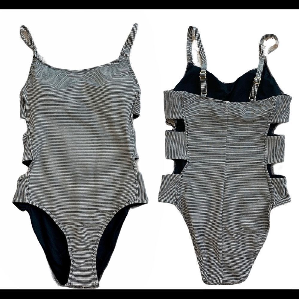 Shade & Shore Black gold metallic glitter striped cutout one piece swimsuit S